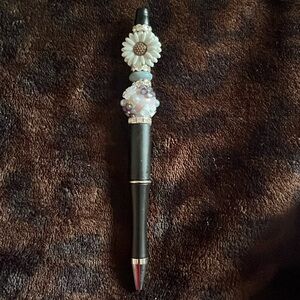 Sunflower beaded pen